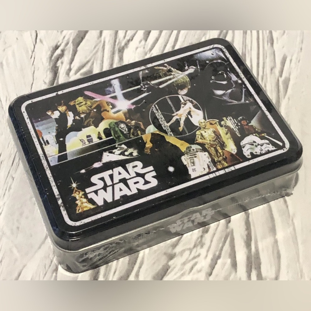 Star Wars Special Edition Playing Card Set Contains 2 Unique Decks *NEW SEALED*